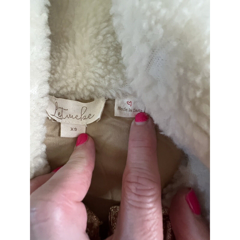 LET ME BE Anthropologie Women's Gold Foil Puff Sleeve Quilted Cropped Jacket - Picture 8 of 11